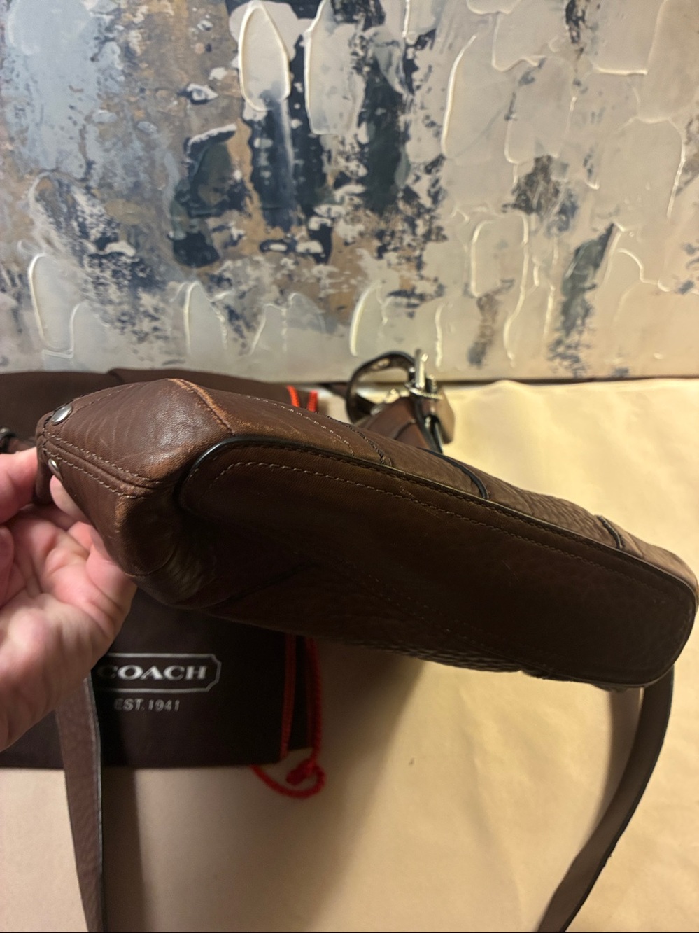 Genuine Coach Dark Brown Leather HOBO Bag Coach Dust bag included
Y2 K 2008 - Picture 8 of 17